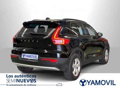Volvo XC40 T2 Essential 95 kW (129 CV)