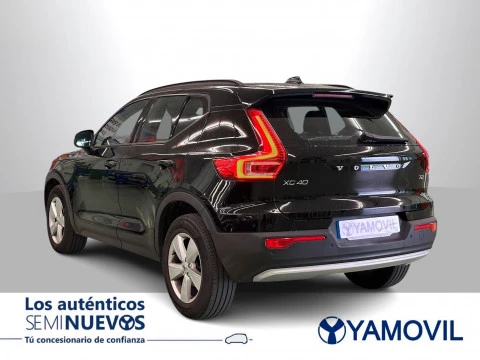 Volvo XC40 T2 Essential 95 kW (129 CV)