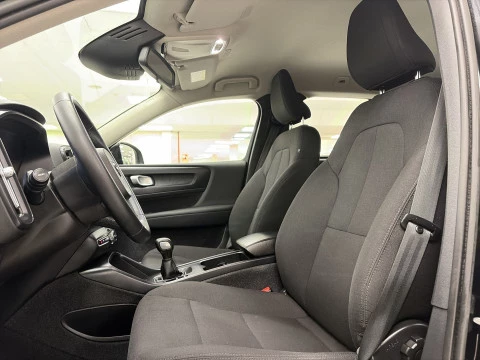 Volvo XC40 T2 Essential 95 kW (129 CV)