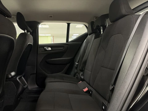 Volvo XC40 T2 Essential 95 kW (129 CV)