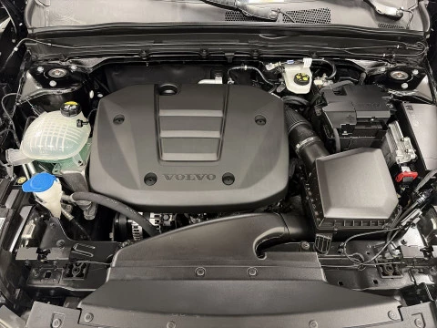Volvo XC40 T2 Essential 95 kW (129 CV)
