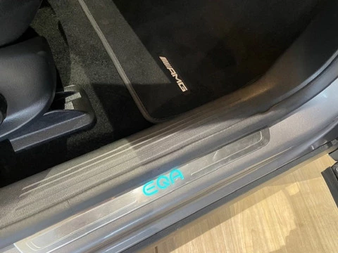 Mercedes-Benz EQA BEV 67KWH EQA 250 AUTO 190 5P