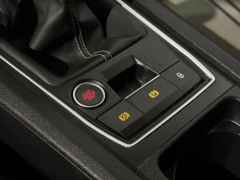 Seat Leon 2.0 ST TDI CR S&S STILO 115