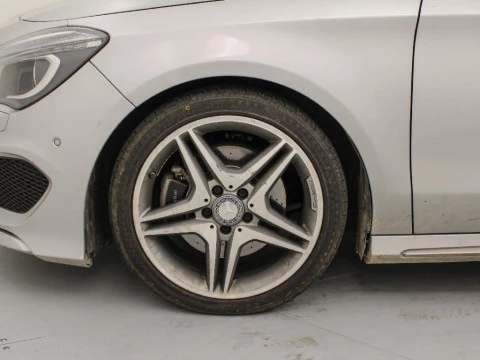 Mercedes-Benz Clase CLA CLA 220 D AMG LINE DCT SH. BR. 177CV 5P