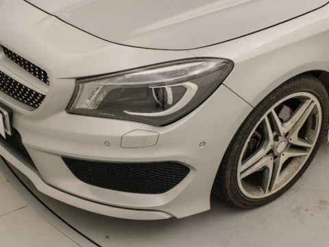 Mercedes-Benz Clase CLA CLA 220 D AMG LINE DCT SH. BR. 177CV 5P