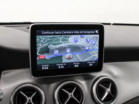 Mercedes-Benz Clase CLA CLA 220 D AMG LINE DCT SH. BR. 177CV 5P