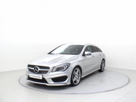 Mercedes-Benz Clase CLA CLA 220 D AMG LINE DCT SH. BR. 177CV 5P