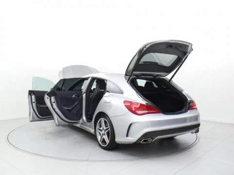 Mercedes-Benz Clase CLA CLA 220 D AMG LINE DCT SH. BR. 177CV 5P