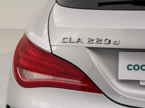 Mercedes-Benz Clase CLA CLA 220 D AMG LINE DCT SH. BR. 177CV 5P