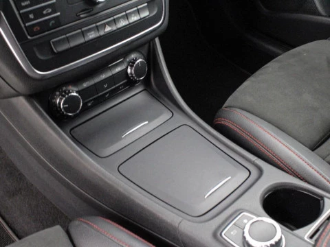 Mercedes-Benz Clase CLA CLA 220 D AMG LINE DCT SH. BR. 177CV 5P