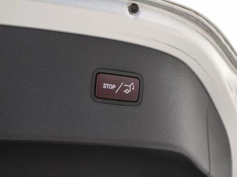 Mercedes-Benz Clase CLA CLA 220 D AMG LINE DCT SH. BR. 177CV 5P