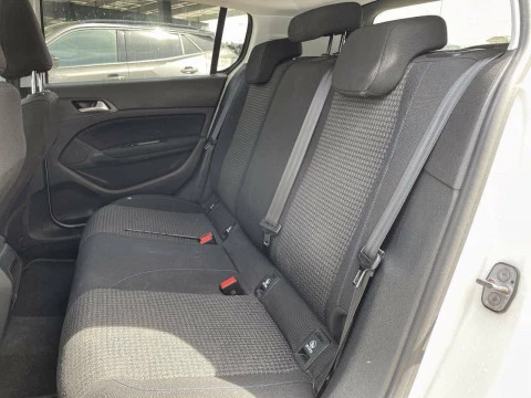 Peugeot 308 5P Style BlueHDi 100 S&S 6 Vel. MAN