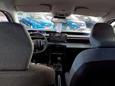 Citroën C3 Aircross 1.2 TURBO 73KW PLUS 5P Citroën C3 Aircross 1.2 TURBO 73KW PLUS 5P