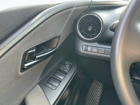 Toyota C-HR 1.8 140H Advance