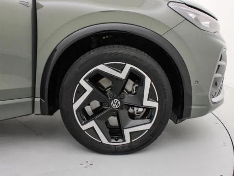 Volkswagen Tiguan 2.0 TDI 110KW R-LINE DSG 150 5P
