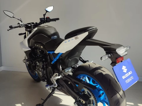 Suzuki GSX 8S Suzuki GSX 8S