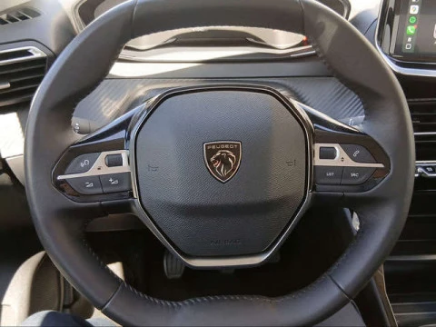 Peugeot 208 PureTech 100 Active 75 kW (100 CV)