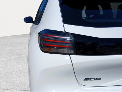 Peugeot 208 PureTech 100 Active 75 kW (100 CV)