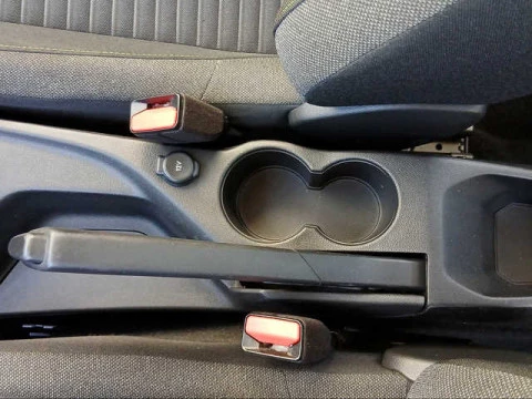 Peugeot 208 PureTech 100 Active 75 kW (100 CV)