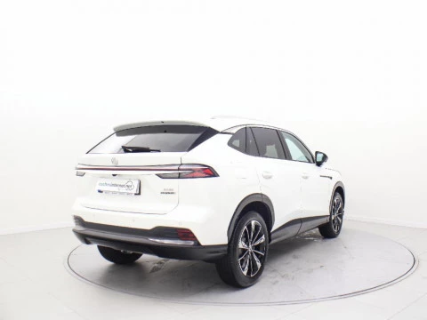 MG HS HEV 1.5 HEV EHS HYBRID+ 224 LUXURY 224 5P