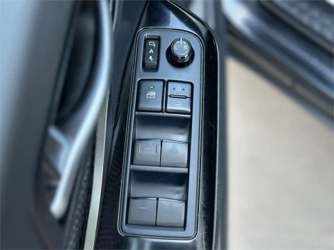 Toyota C-HR 5P Advance 180H e-CVT