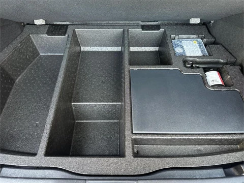 Toyota C-HR 5P Advance 180H e-CVT