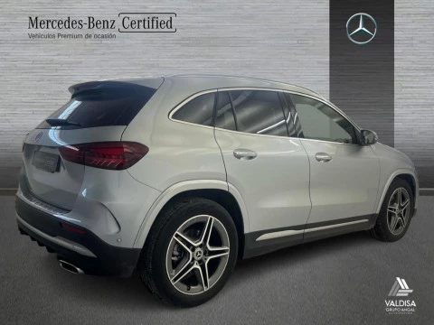 Mercedes-Benz GLA 200 D