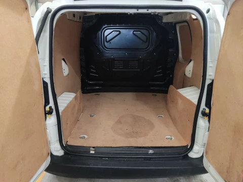 Fiat Fiorino Cargo Base N1 1.3 MJet 59 kW (80 CV) 4 Puertas