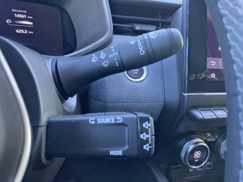 Renault Clio techno Eco-G 100cv (74kW)