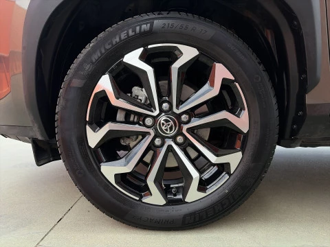 Toyota Yaris Cross 120H Style 85 kW (116 CV)