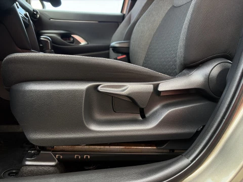 Toyota Yaris Cross 120H Style 85 kW (116 CV)
