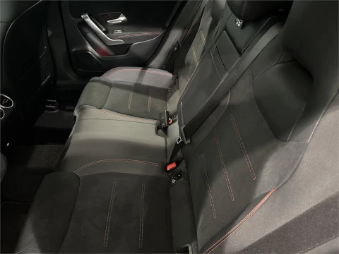 Mercedes-Benz Clase A 250 e con tecnología híbrida EQ