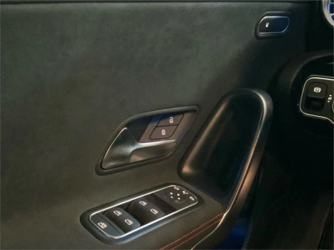 Mercedes-Benz CLA 250 e