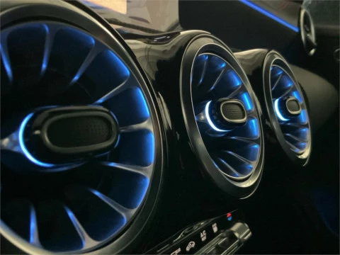 Mercedes-Benz CLA 250 e