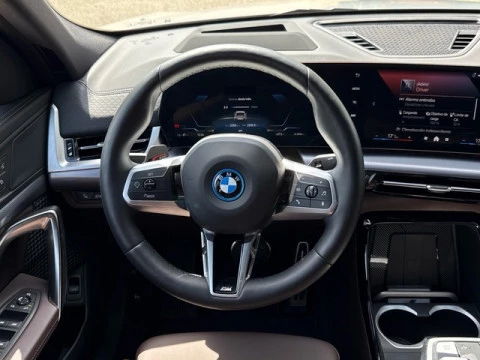 BMW iX2 eDrive20 150 kW (204 CV)