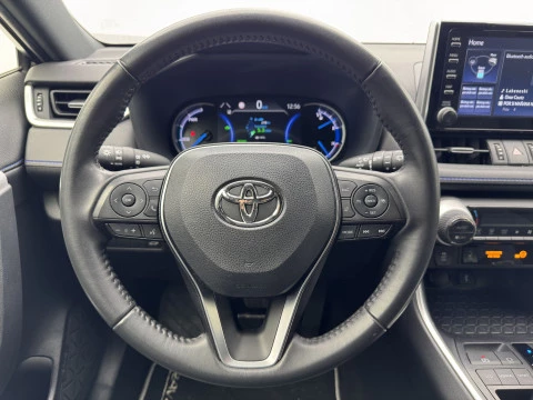 Toyota Rav4 2.5l 220H Style