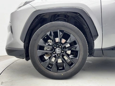 Toyota Rav4 2.5l 220H Style