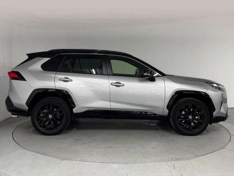 Toyota Rav4 2.5l 220H Style