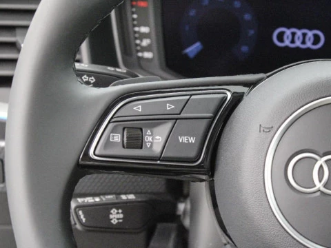 Audi A1 1.0 30 TFSI S TRONIC ADRENALIN SPORTBACK 116 5P