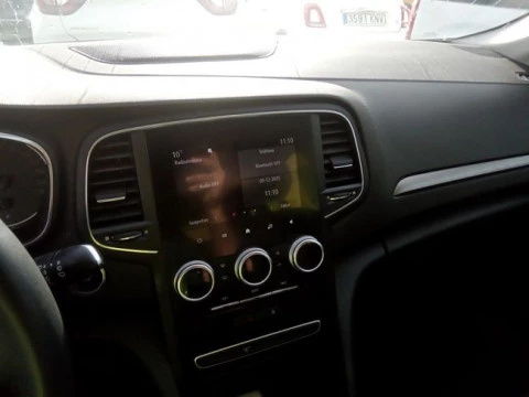 Renault Megane S.T. Equilibre Blue dCi 85 kW (115CV)