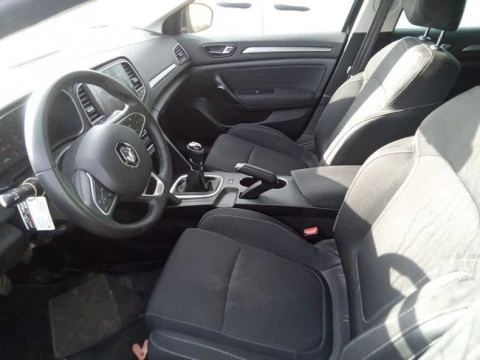 Renault Megane S.T. Equilibre Blue dCi 85 kW (115CV)