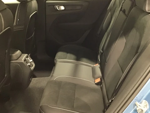 Volvo XC40 Recharge Single Extended Plus Auto