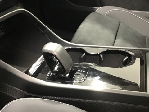 Volvo XC40 Recharge Single Extended Plus Auto