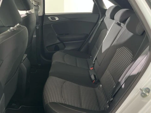 Kia Ceed 1.0 T-GDi 74kW (100CV) Drive
