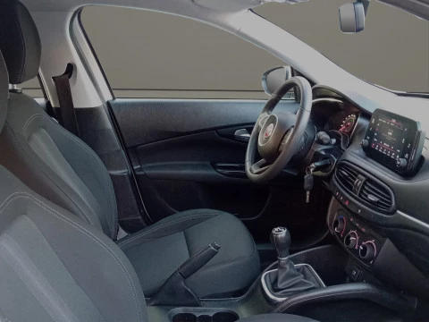 Fiat Tipo 5P 1.3 Multijet 70kW (95CV) Mirror