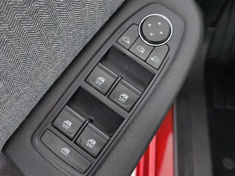 Renault Clio   TCe Techno 67kW