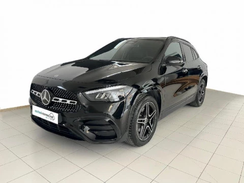 Mercedes-Benz GLA 2.0 GLA 200 D DCT 150 5P