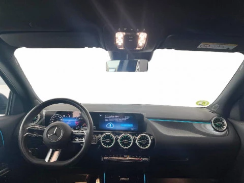 Mercedes-Benz GLA 2.0 GLA 200 D DCT 150 5P