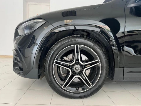 Mercedes-Benz GLA 2.0 GLA 200 D DCT 150 5P