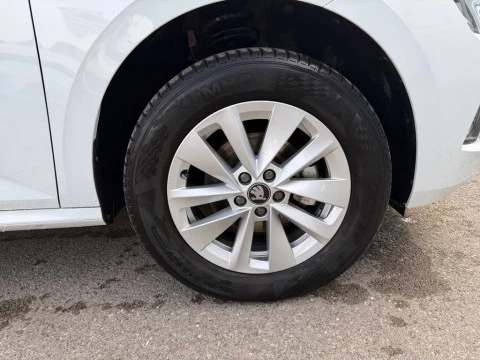 Skoda Kamiq  1.0 TSI Selection DSG7 85kW